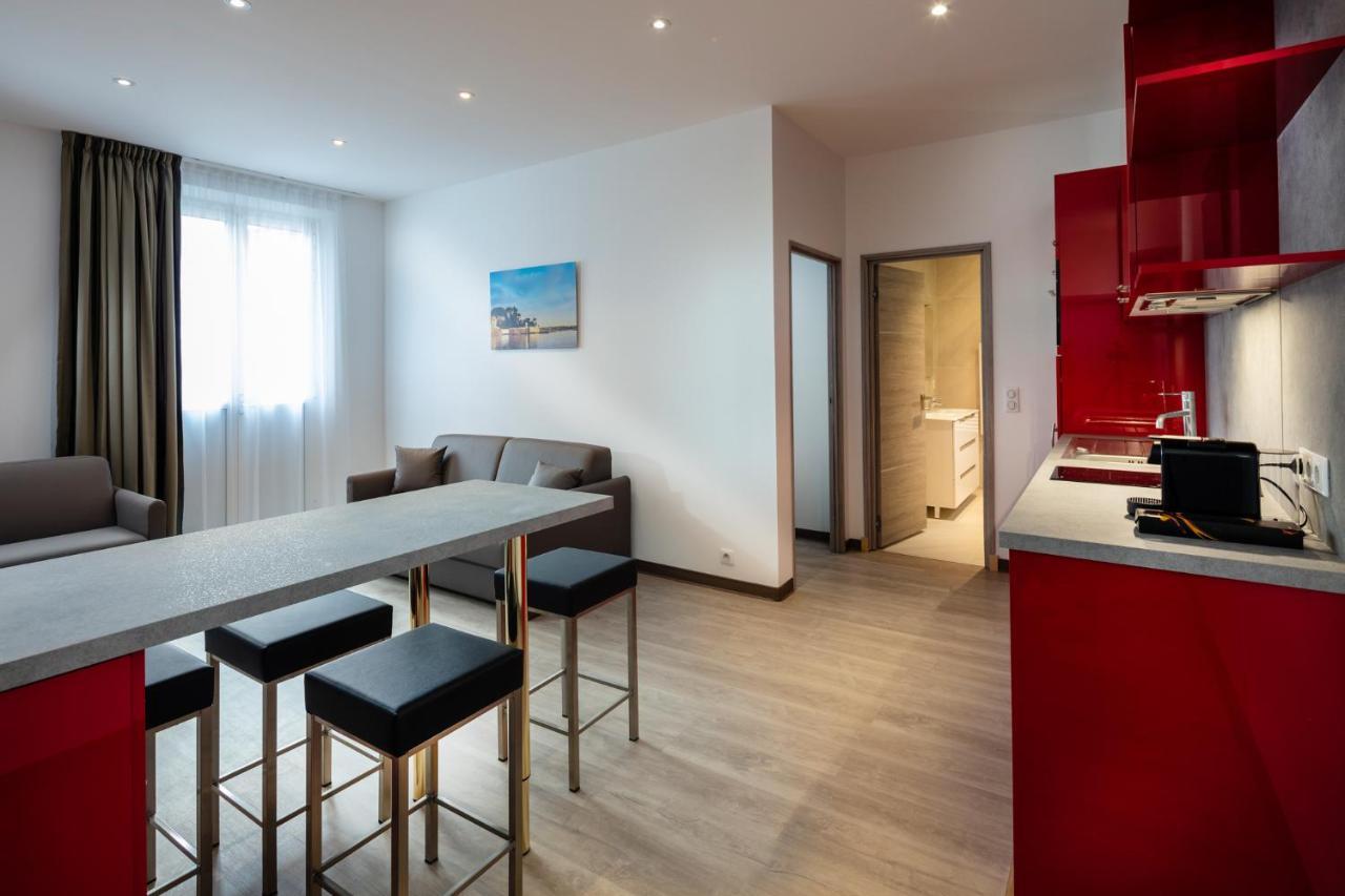 Appartements French Riviera Confidential Centre Ville Juan Les Pins Proche Des Plages Kamer foto